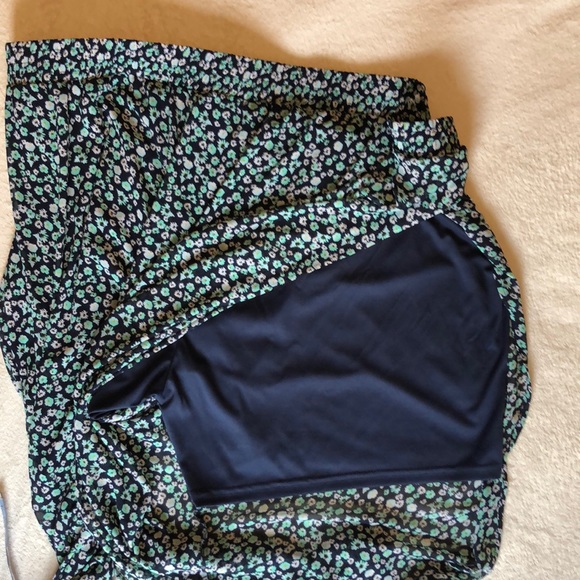 Cute Torrid Breakaway Slacks, Sheer w/ Shorts. New.  Floral on Navy. - Picture 13 of 13